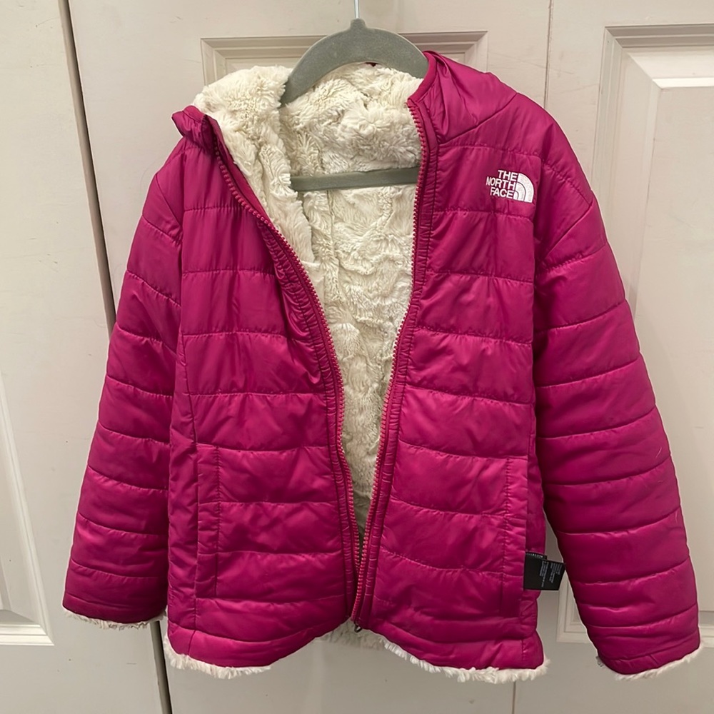 Girls The North Face Reversible Mossbud jacket. 6X. Like new condition